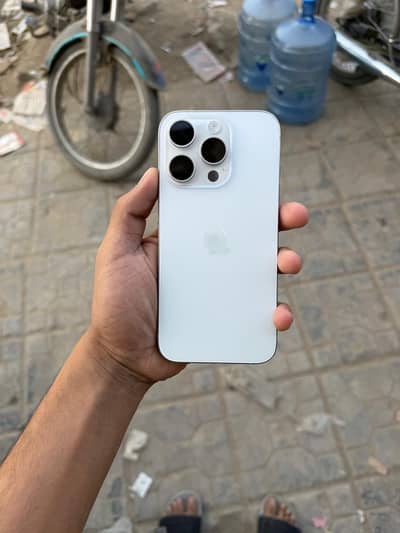 Iphone 15 pro factory unlock