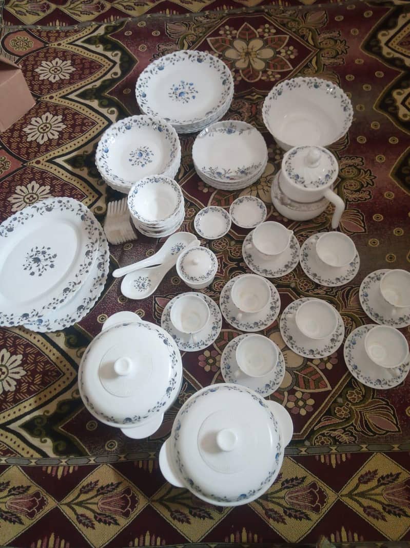 Marble Dinner set 2