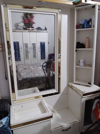 Dressing Table Mirror Singhaar