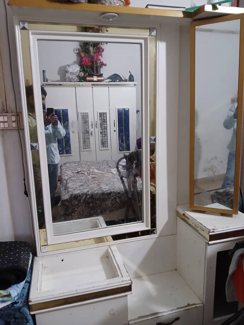 Dressing Table Mirror Singhaar 1
