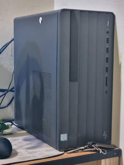 HP Envoy Te01 8th generation