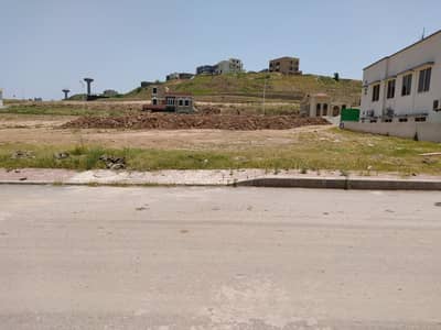 35 Marla Dead End Corner, Level, Solid and Extra Land Plot