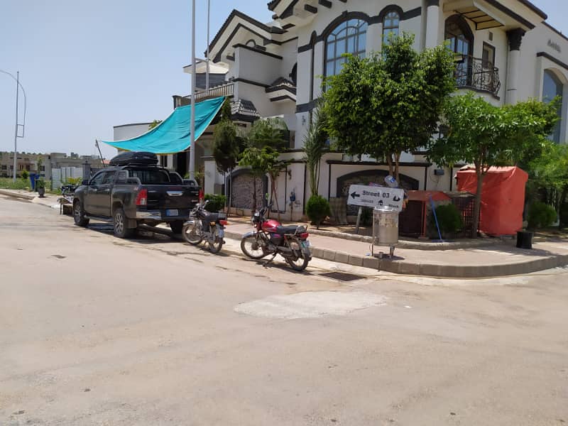 35 Marla Dead End Corner, Level, Solid and Extra Land Plot 3