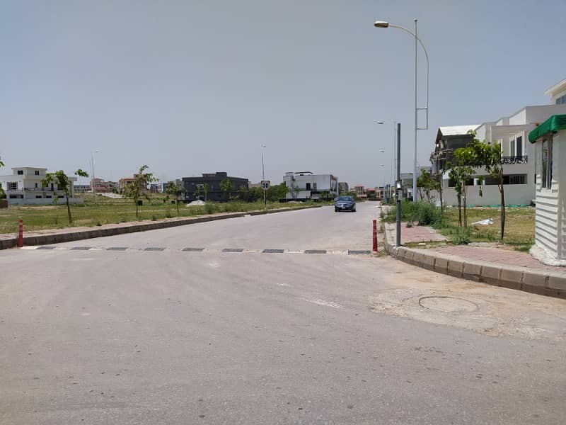 35 Marla Dead End Corner, Level, Solid and Extra Land Plot 6