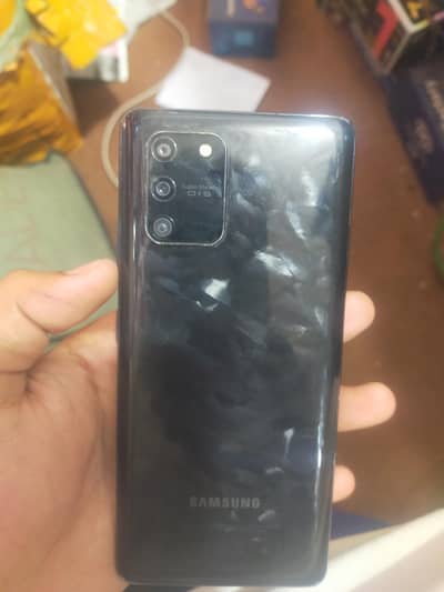 Samsung S10 lite