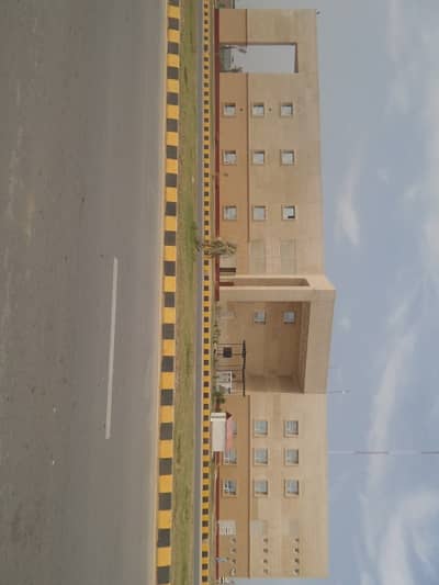 600 Yards Residential Plot For Sale.