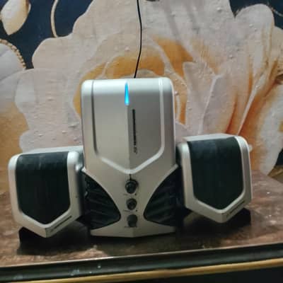 Room Speaker 2.1 for LED LCD