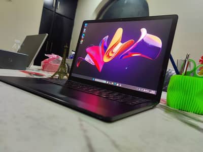 Surface Laptop 5 - i7 - 15" 32 1 TB -(03256785678)