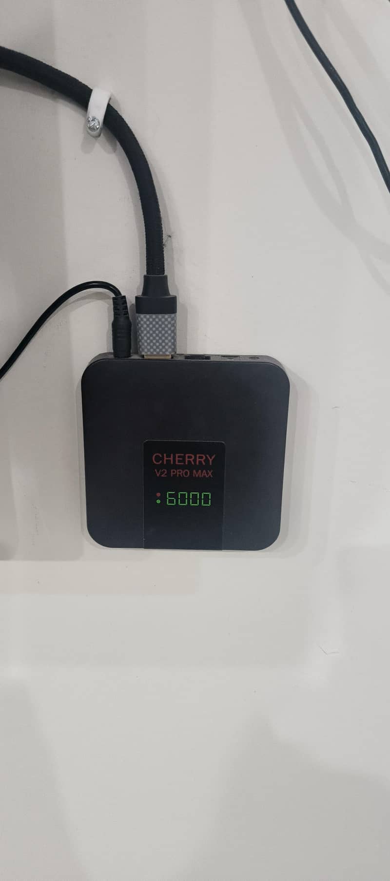 Cherry V2 Pro 0