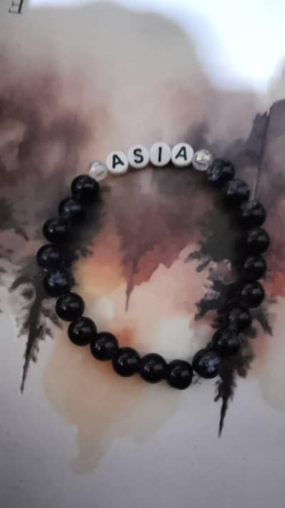 beats  breaslets WhatsApp number 03013661302