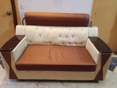 2 Seater Sofa for Sale – Good Condition