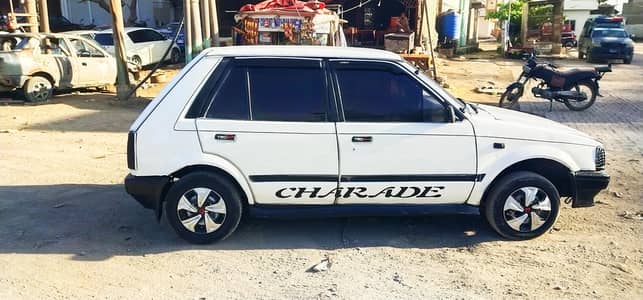 Charade Sports With LPG Petrol New Color Sounds System