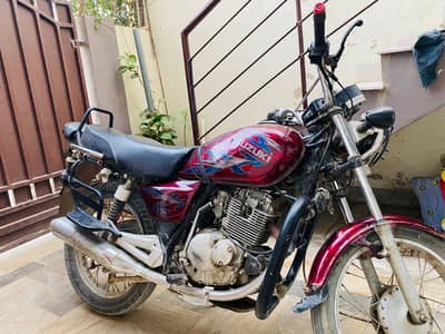 Suzuki GS 150