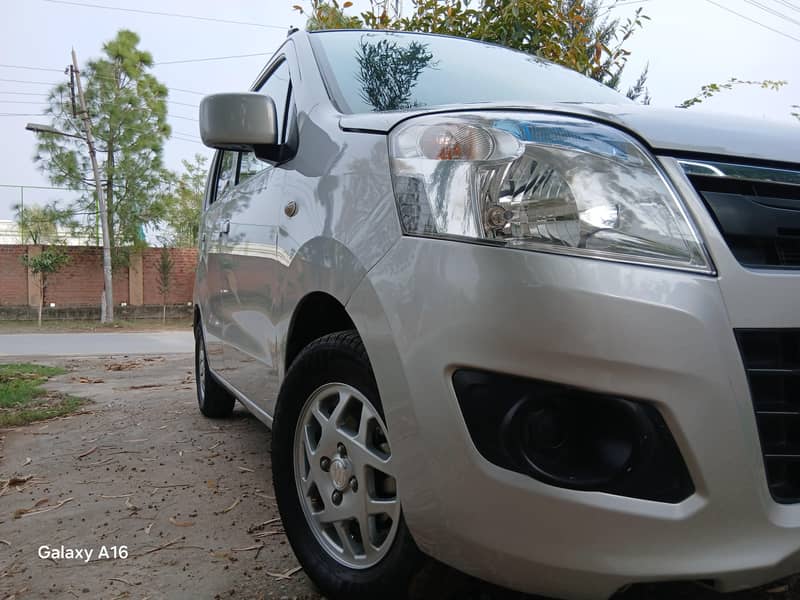 Wagnor AGS 2022 model  Automatic  BUMPER TO BUMPER IN ORGNAL PAINT GA 13