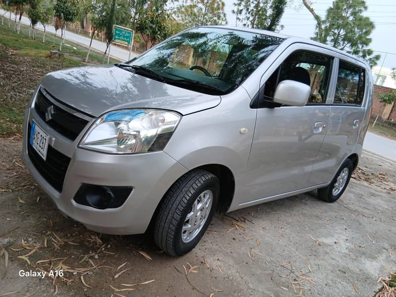 Wagnor AGS 2022 model  Automatic  BUMPER TO BUMPER IN ORGNAL PAINT GA 15