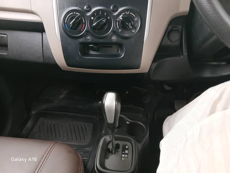 Wagnor AGS 2022 model  Automatic  BUMPER TO BUMPER IN ORGNAL PAINT GA 19