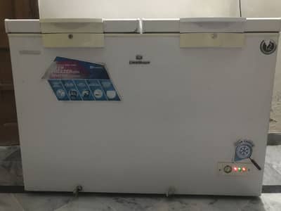 Dawlance deep freezer with inverter technology