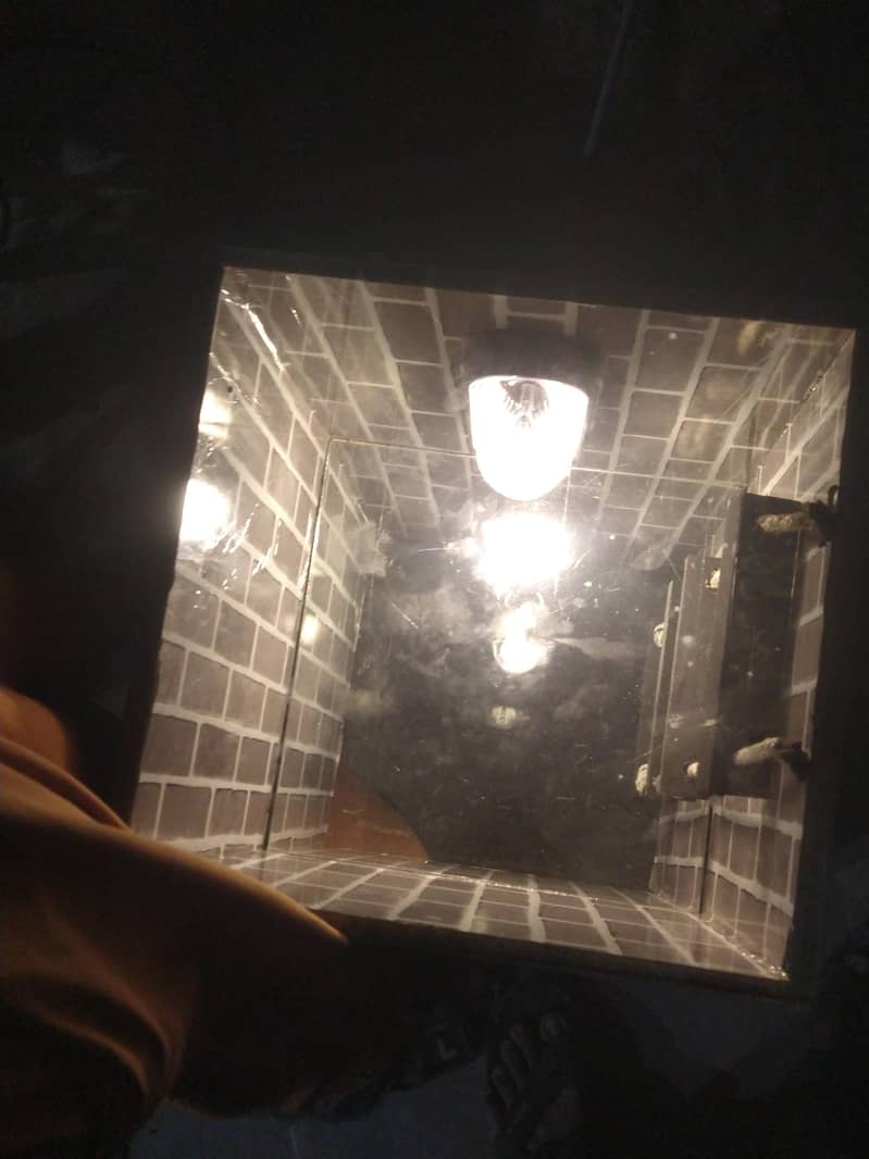 side table.    ,,,, 1