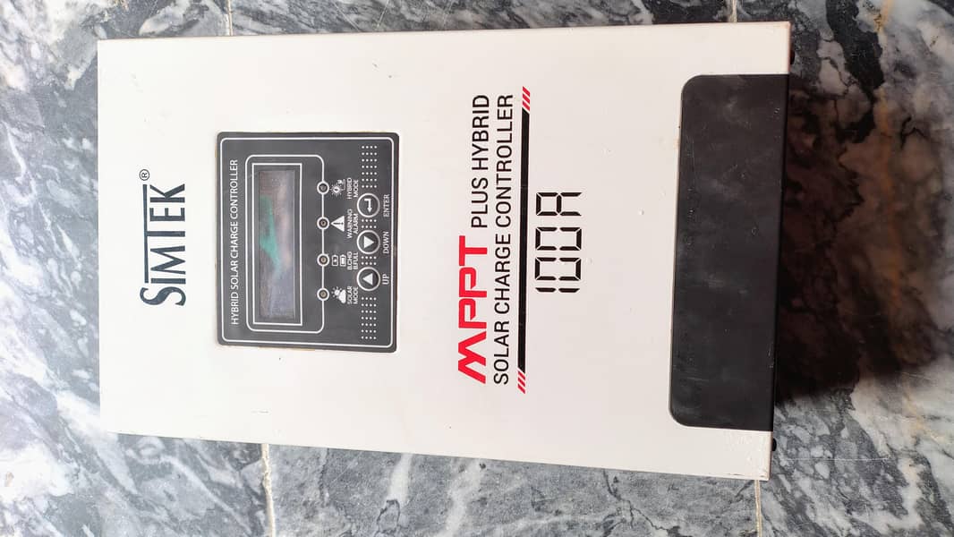 Simtek 100A Mppt solar controller 3