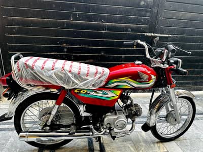 Honda CD 70 Bike | 7500 KM use only Bike Call 0335 - 1685430