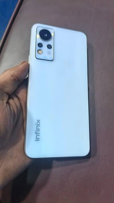 Infinix note 11 4/128  bilkul new saf condition ha 5000 mAh battery