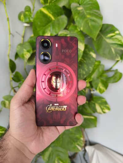Poco x7 pro avengers addition