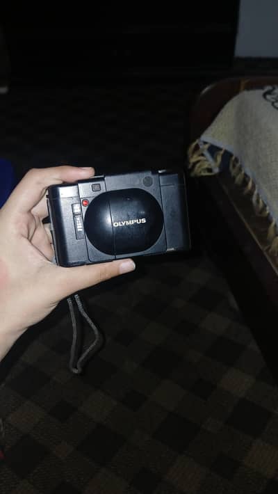 Vintage Olympus XA2 Film Camera - Rare Japanese Classic