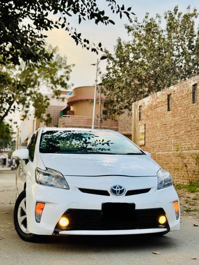 TOYOTA PRIUS S LED