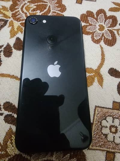 Iphone SE Jv Black color
