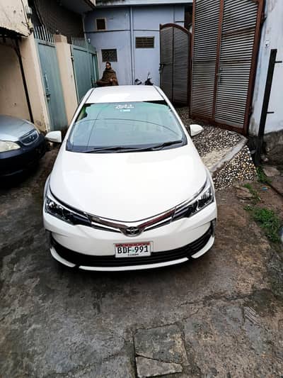 Toyota Corolla XLi Upgraded to GLi (Automatic)