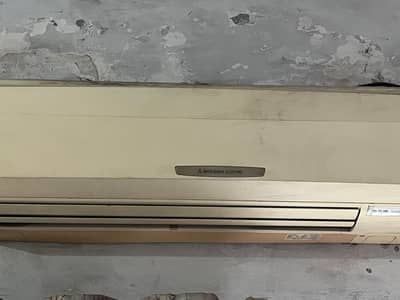 Mitsubishi AC 2 Years Used  no repair