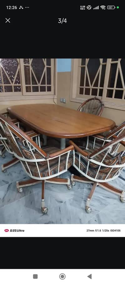 6 Seats Dinning Table