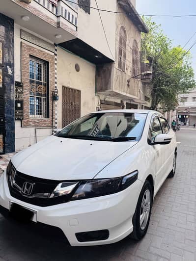 Honda city 2018 model (urgent sale)