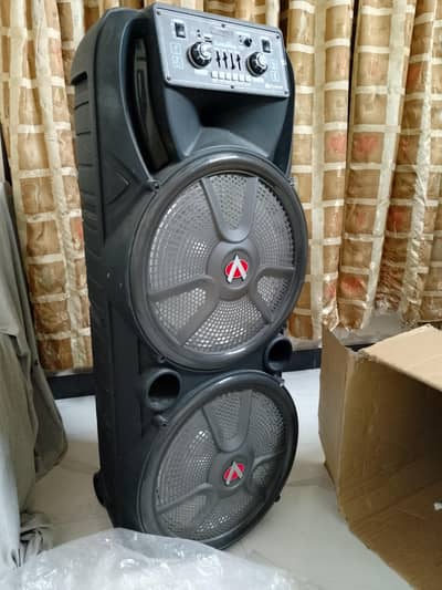 speakers