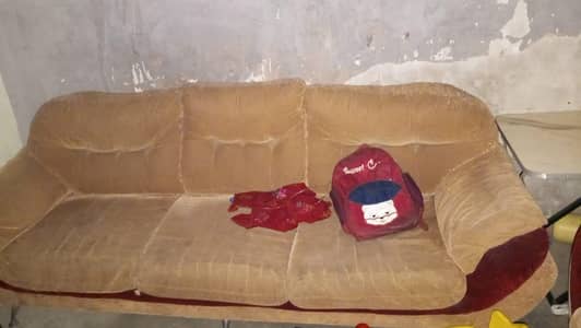 3 seater sofa for sale read full description