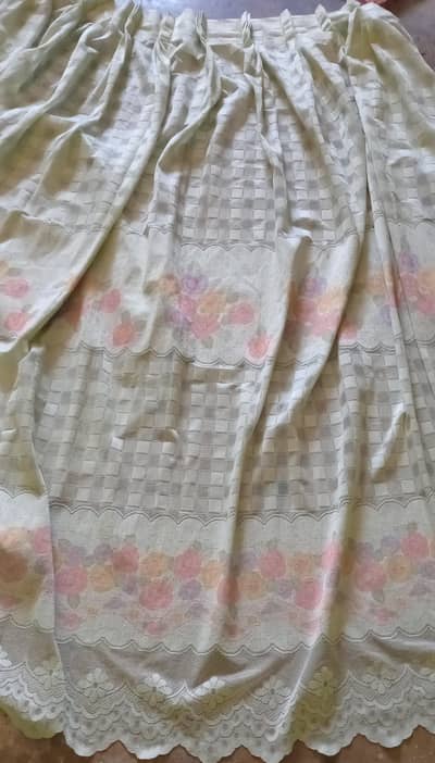 4 Curtain Available For Sale