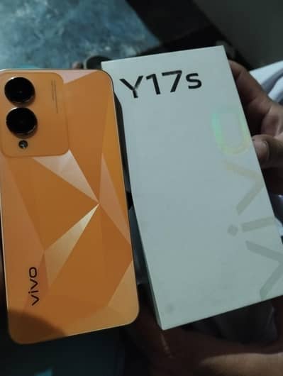 vivo y17s for sale. . .