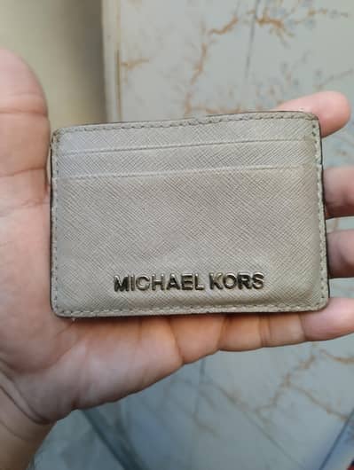 preloved Michael kors  siffiano wallet. . Authentic