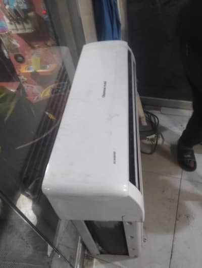 Changhong Ruba dc inverter 1.5 Ton