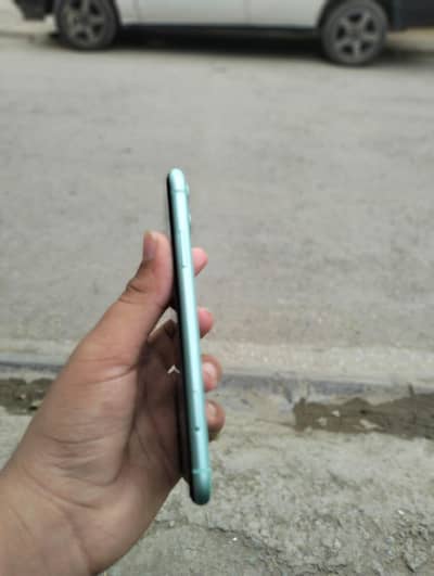 ipone 11 jv.   negociable