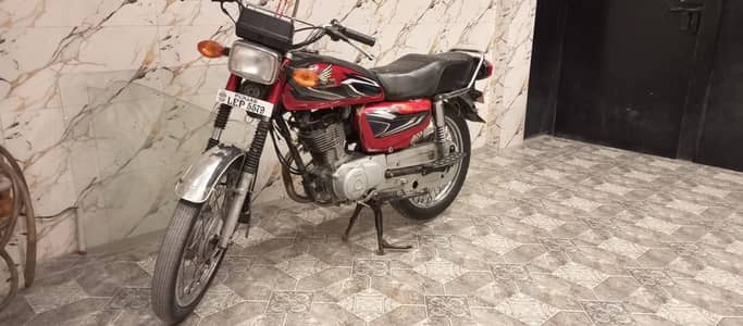 Honda CG125 Lahore Number for Sale Book file original