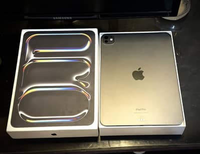 IPAD M4 11 Inch 256GB 98 HEALTH BRAND NEW CONDITION