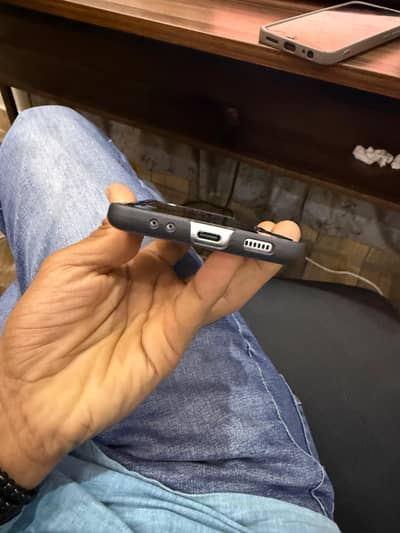 Samsung galaxy z flip 3 official PRA exchange with iPhone