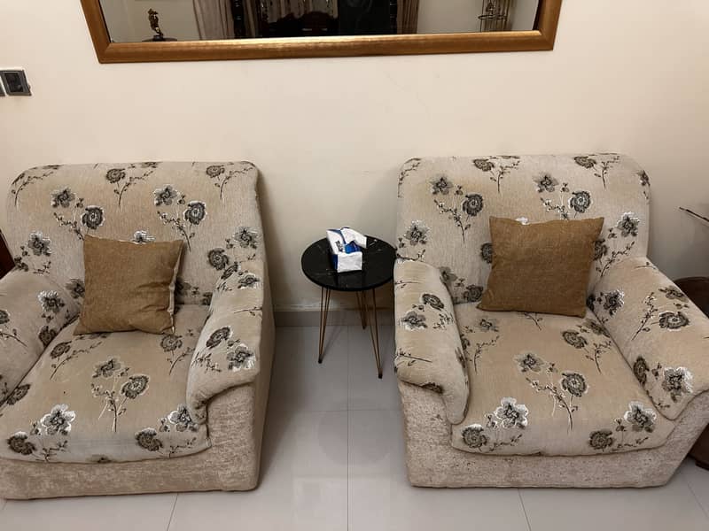 Sofa set with centre table 3