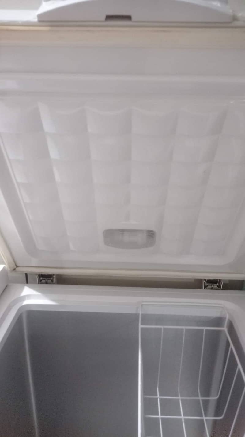 Waves Widest Range Deep Freezer 5