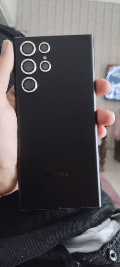 Samsung s22 ultra pta approved only scratches at the top