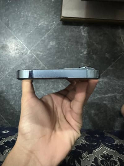 iphone 13 pro max factory unlocked