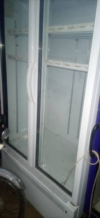 caravell two door Chillar 10 by 10 condition