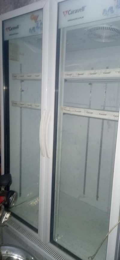 caravell two door Chillar 10 by 10 condition