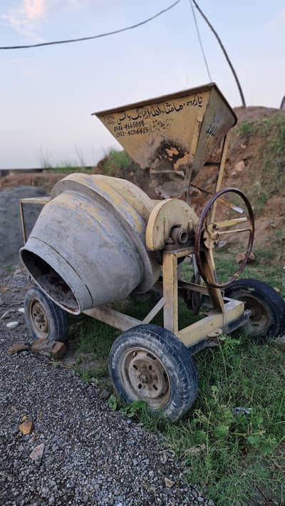 Sawan concrete Mixers with peter machine